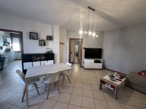 Appartamento con ingresso indipendente e giardino privato